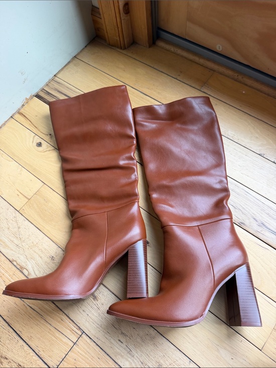Wet Kiss Shoes - Women's Pointed-Toe Mid-Calf Block Heel Boots in Cognac Brown